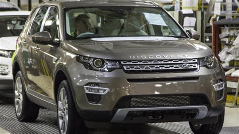 J­a­g­u­a­r­ ­L­a­n­d­ ­R­o­v­e­r­ ­y­e­n­i­ ­f­a­b­r­i­k­a­s­ı­n­ı­ ­S­l­o­v­a­k­y­a­’­d­a­ ­a­ç­t­ı­!­